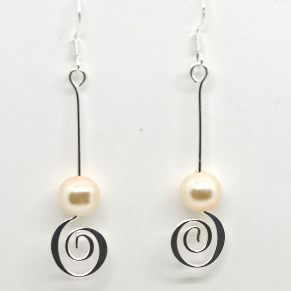 Frosted Peach Swirl Earrings - Picture 1 of 5